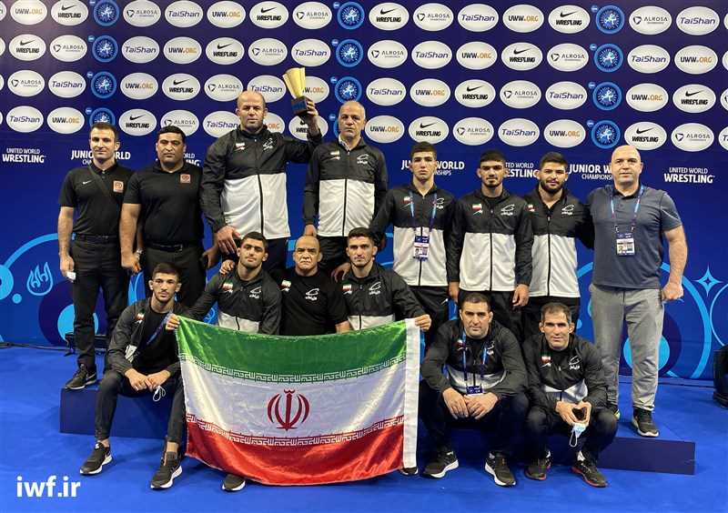 تیم کشتی آزاد جوانان ایران قهرمان سال 2021 جهان شد