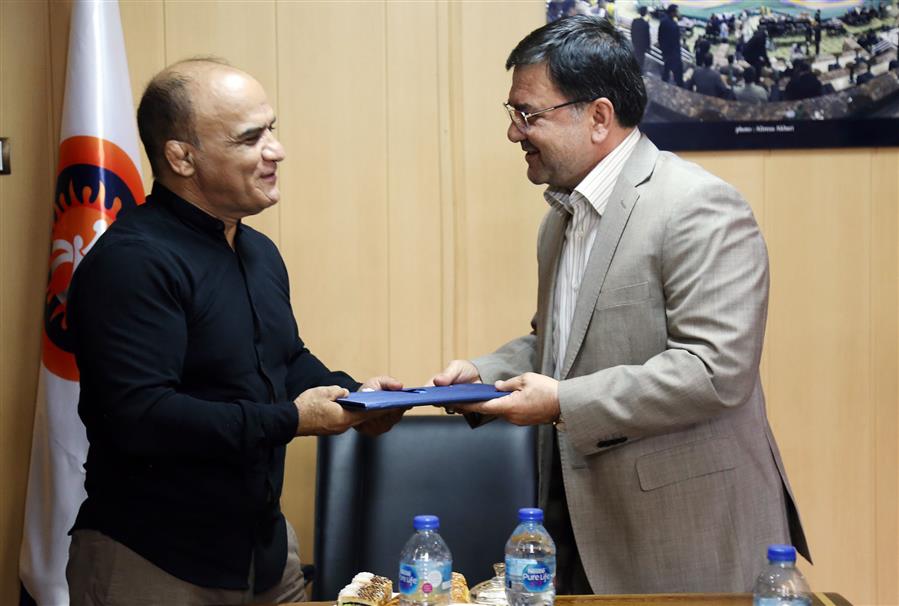 محسن کاوه به عنوان مدیر فنی تیم های ملی کشتی آزاد منصوب شد